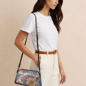 Listing Image Blurred Background Listing image Listing Image Blurred Background